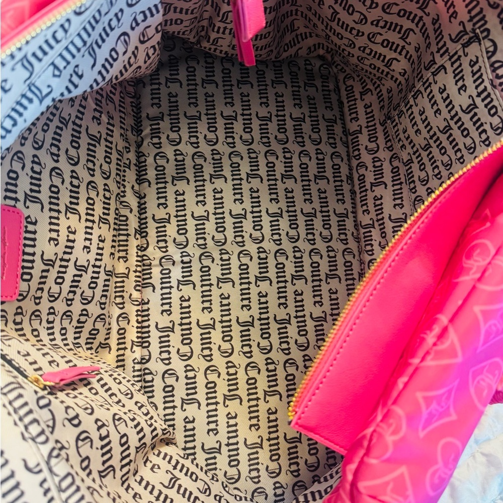 Juicy Couture Pink Logo Travel Bag - Picture 11 of 15
